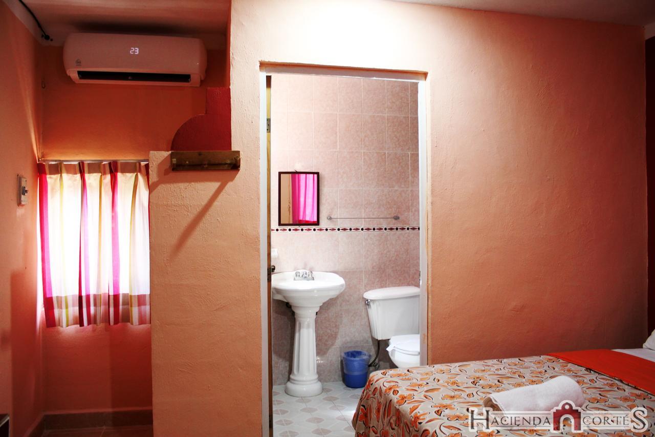 Hotel Hacienda Cortes Mérida Eksteriør bilde